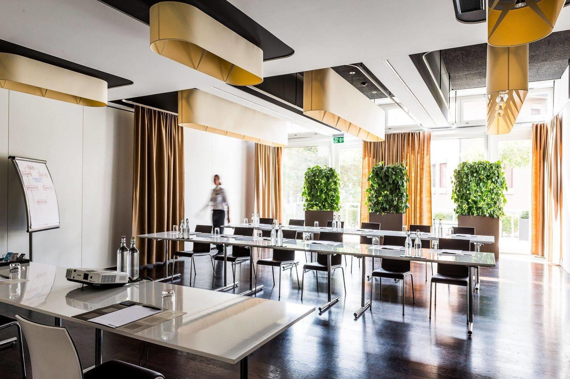 Hotel Apart - Welcoming L Urban Feel L Design Risch-Rotkreuz المظهر الخارجي الصورة